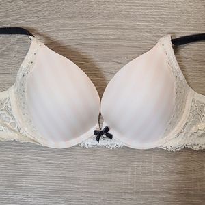 Victoria's Secret Padded Push-Up Bra 34B